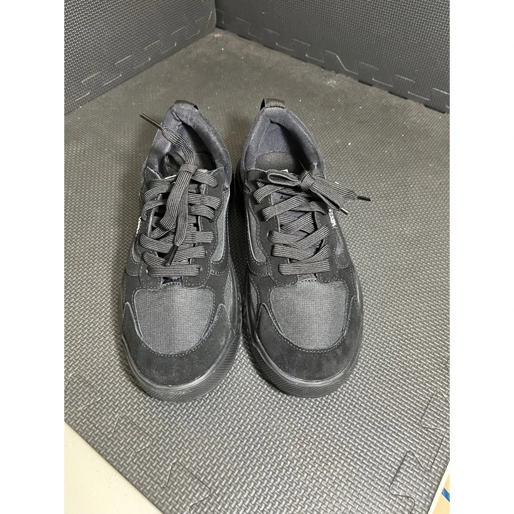Vans UltraRange VR3 Sneakers Mens 8.5 Womens‎ 10 Black Suede Mesh Trail Shoes